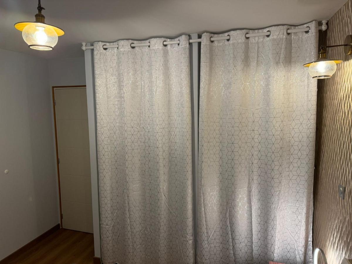 Chambre Privee/Climatisee+Tv /Petit Dejeuner Inclu/Tout Confort Невер Екстериор снимка